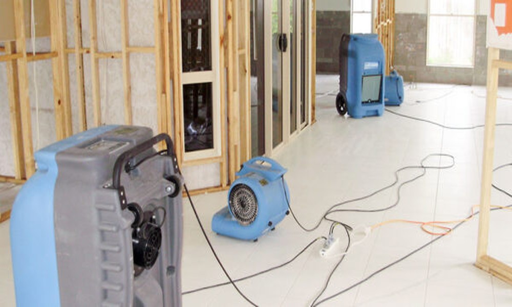 Buyer criteria for drying equipment rentals in Barrie
